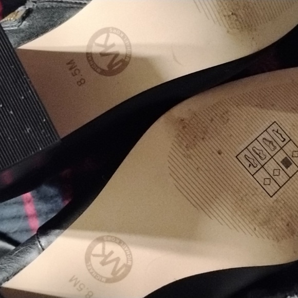 CUTE black Michael Kors - Picture 3 of 3